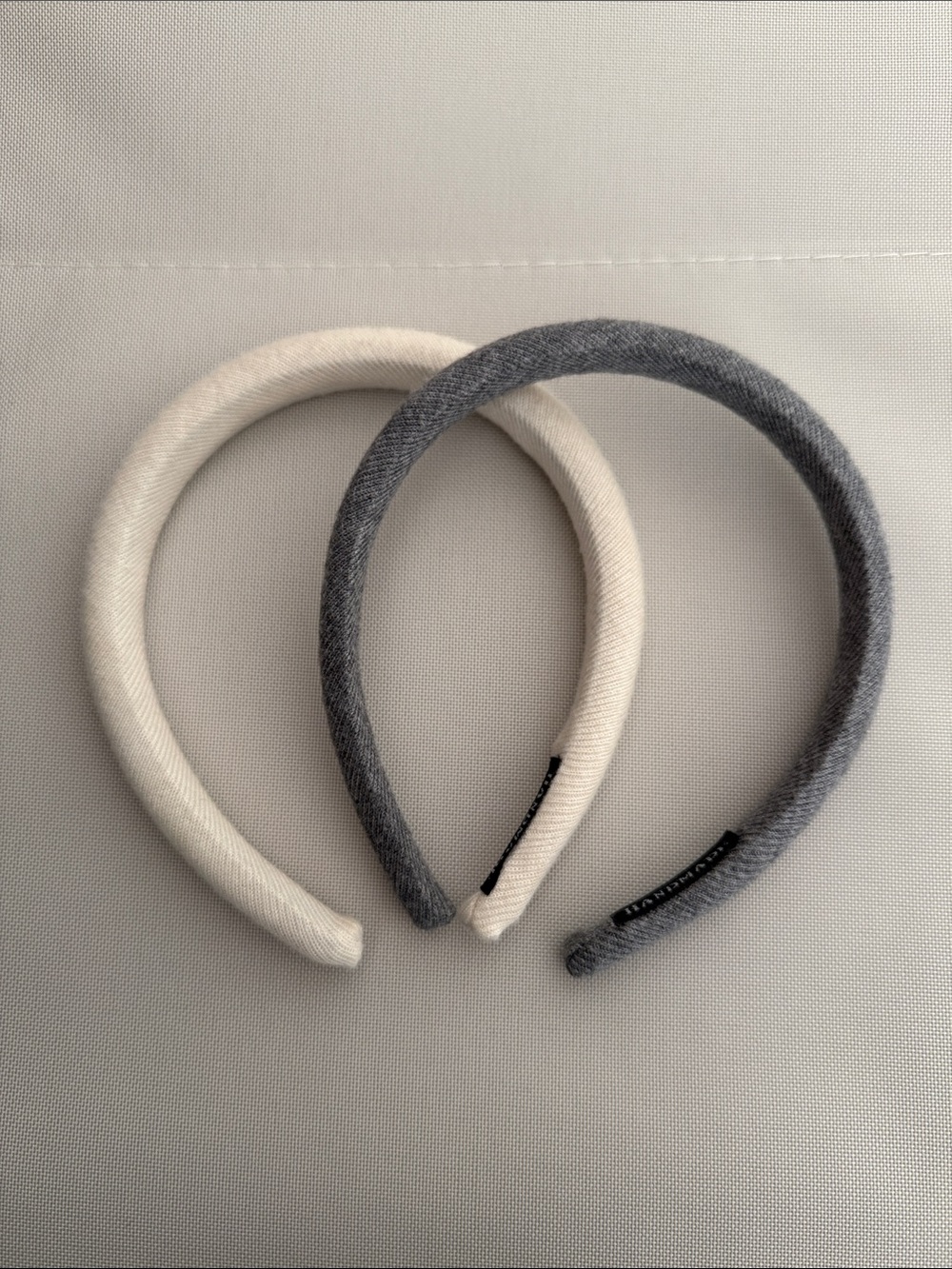 *FREE W PURCHASE* Cream and Gray Padded Headband Set - Women's Hair Accessories
